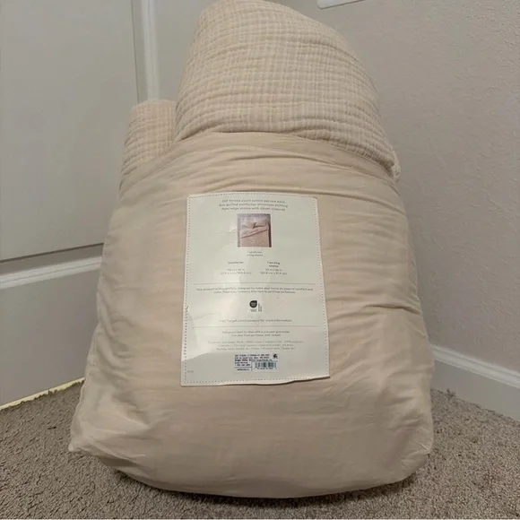 CASLUNA King Textured Chambray Cotton Comforter & Sham Set Natural NEW - Picture 6 of 8